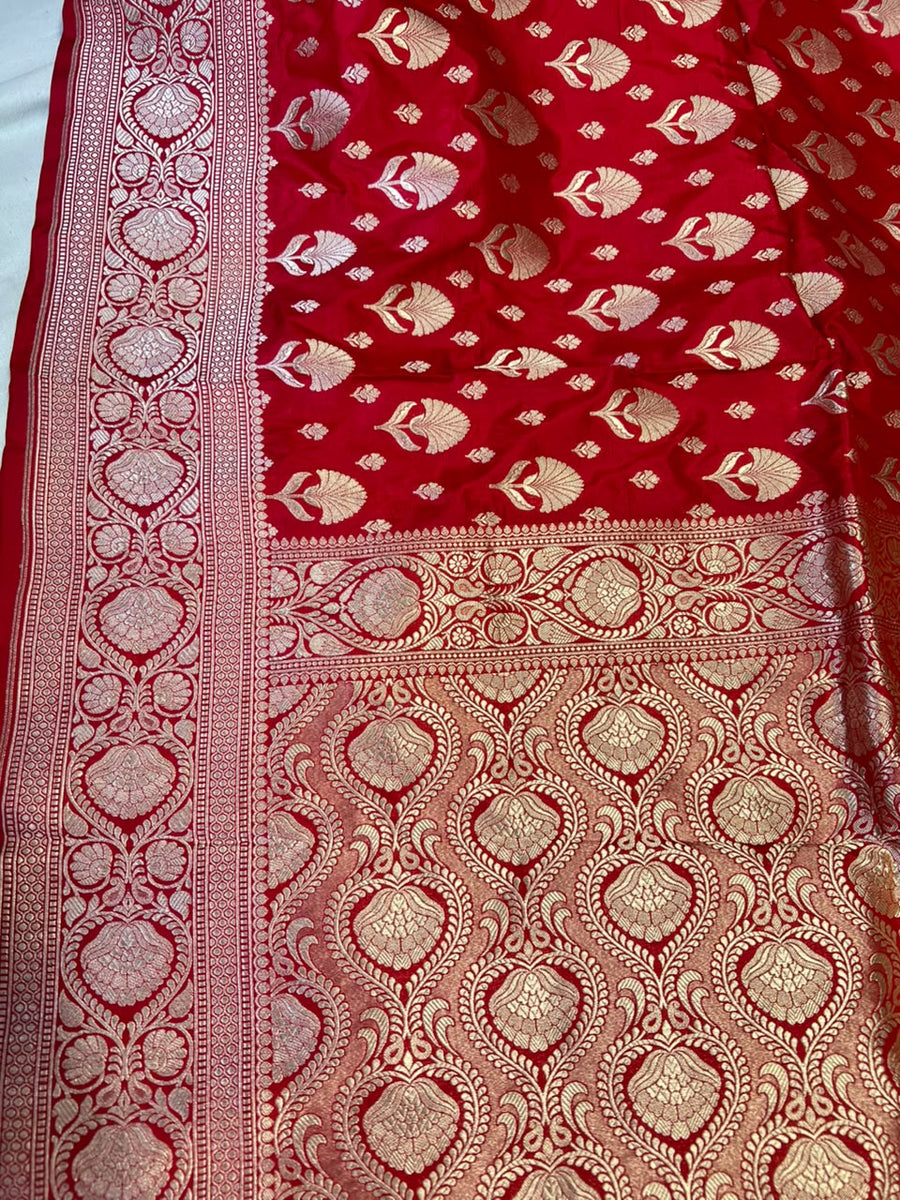 Banarasi katan saari
