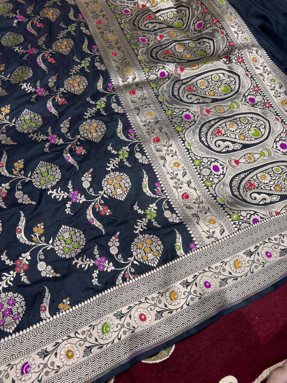 Pure Banarasi katan silk Meena Kari pattu saari
