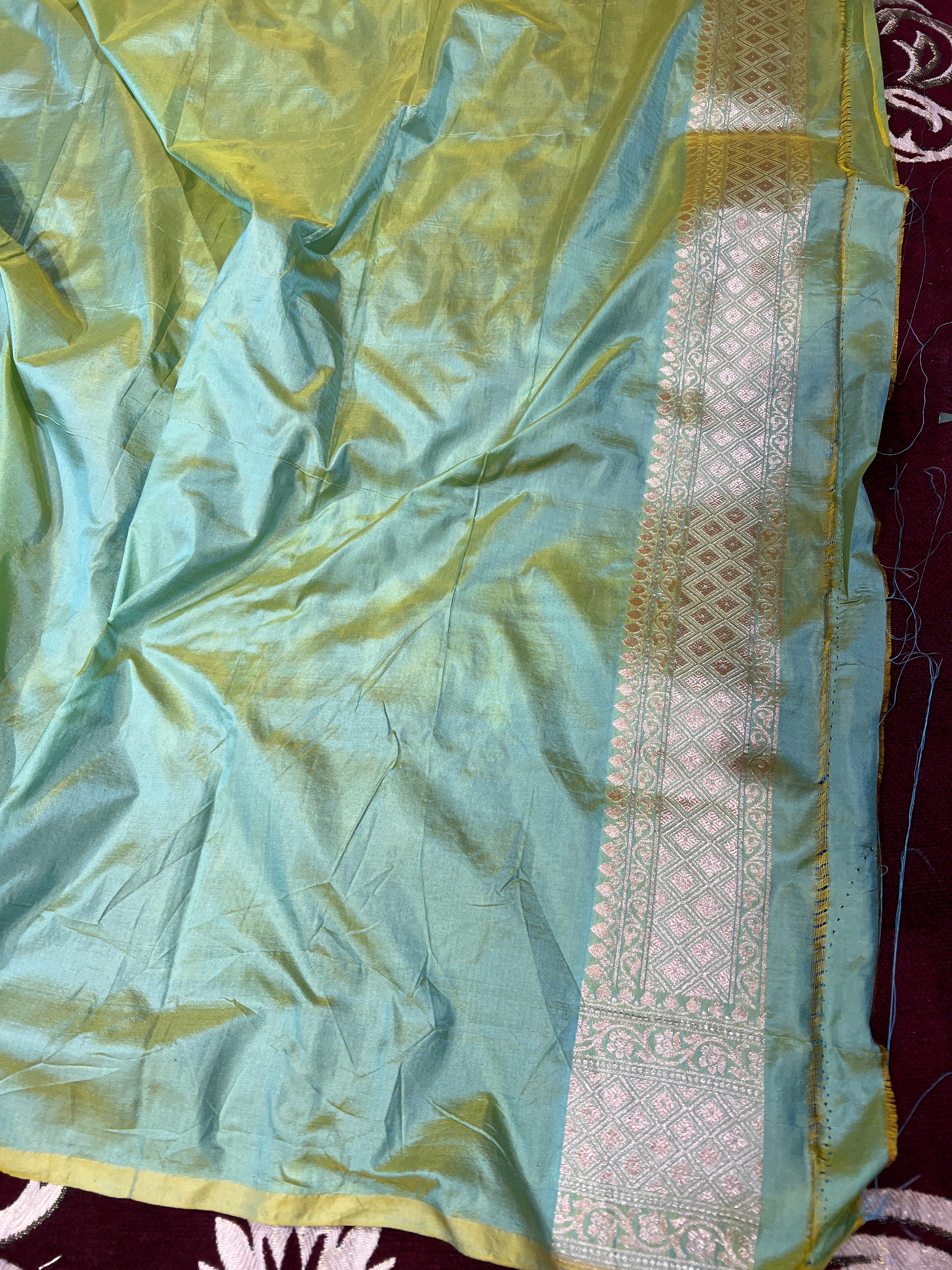 Golden sari work pure silk Banarasi