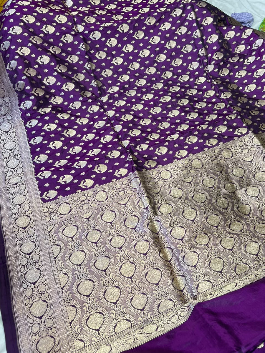 Banarasi katan saari
