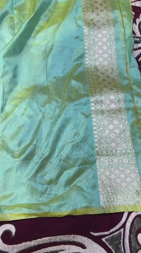 Golden sari work pure silk Banarasi